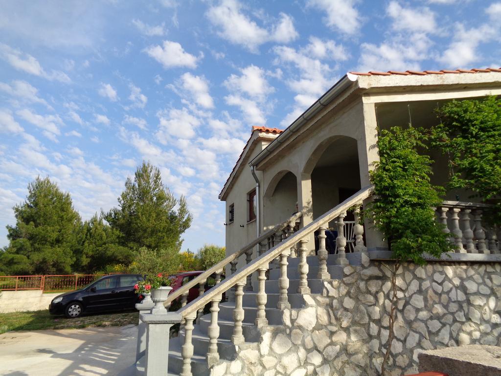 Maslina Apartment Jadrtovac Ngoại thất bức ảnh